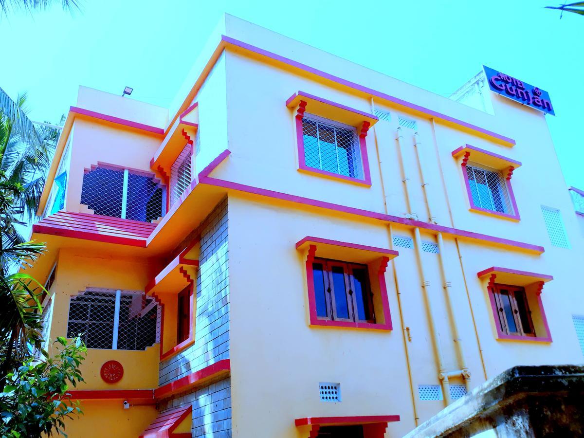 Hotel Gunjan Puri Dış mekan fotoğraf